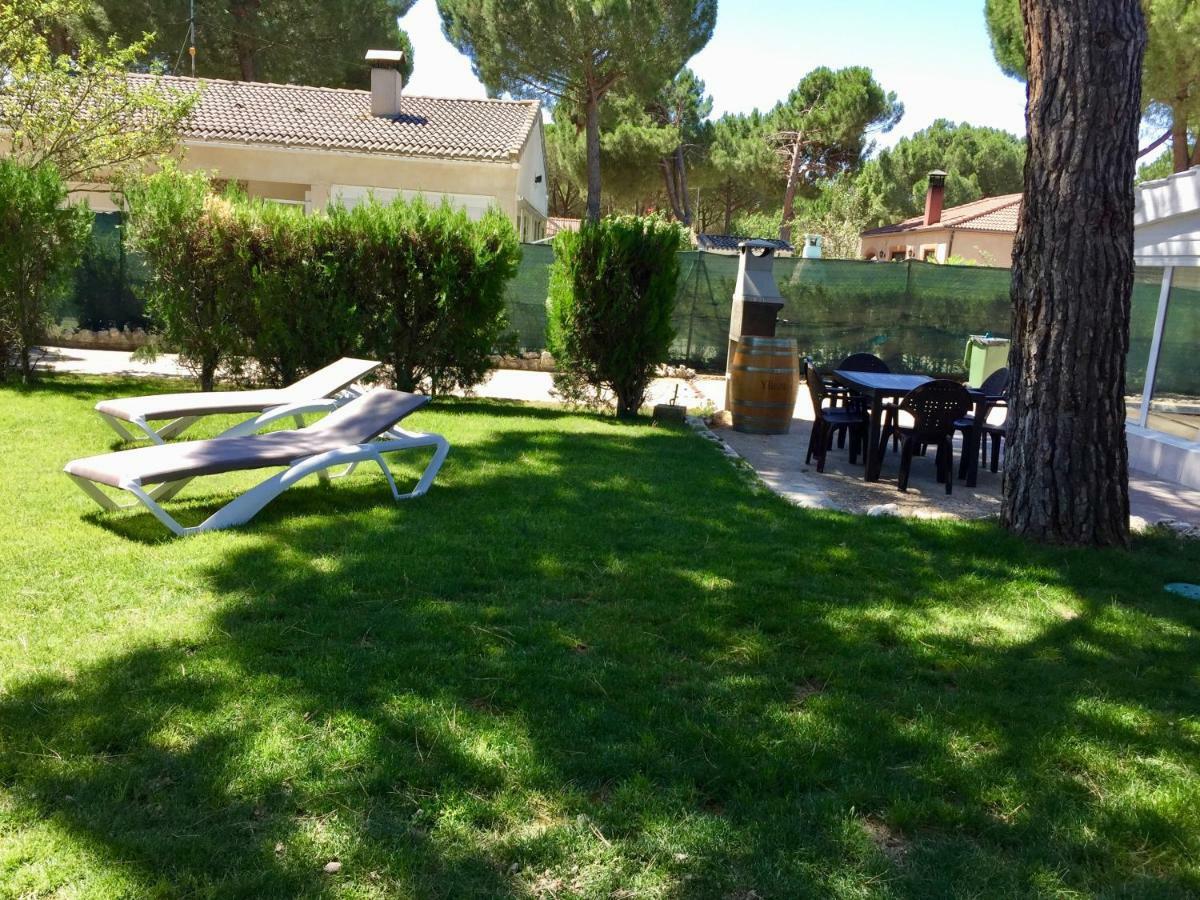 Chalet Medina Del Campo Entrepinares El Campillo  Екстериор снимка